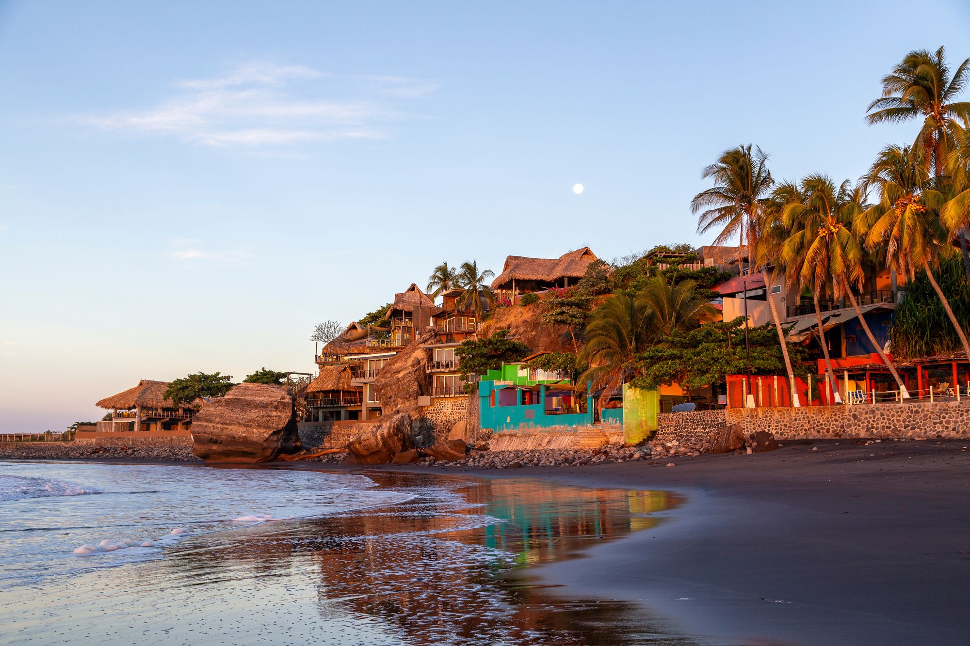 El Sunzal (Roneey Shuttles Stop) nhà ga trong khoảng El Sunzal, El Salvador