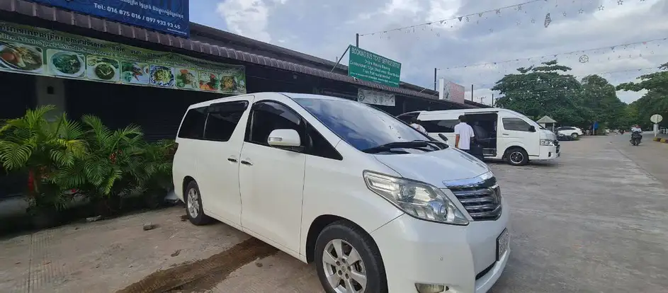 Koh Rong Island Transport 乗客を旅行先に連れて行く