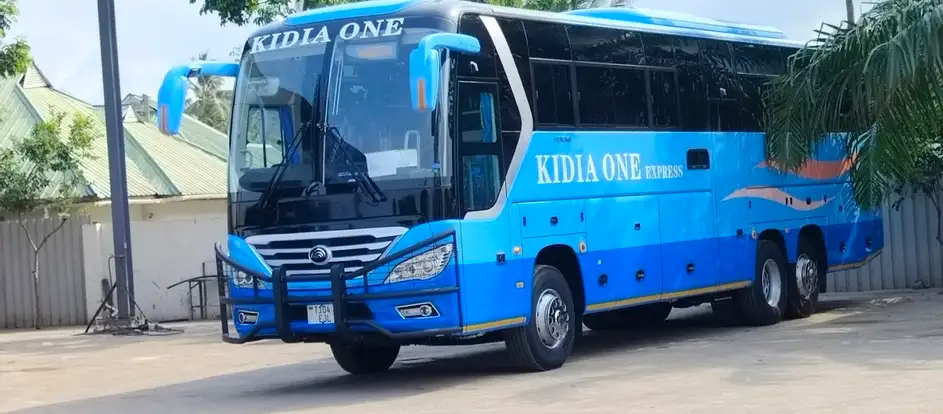 Kidia One Express 将乘客送到其旅行目的地
