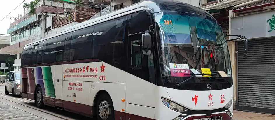 Go By Bus bringing passengers to their travel destination