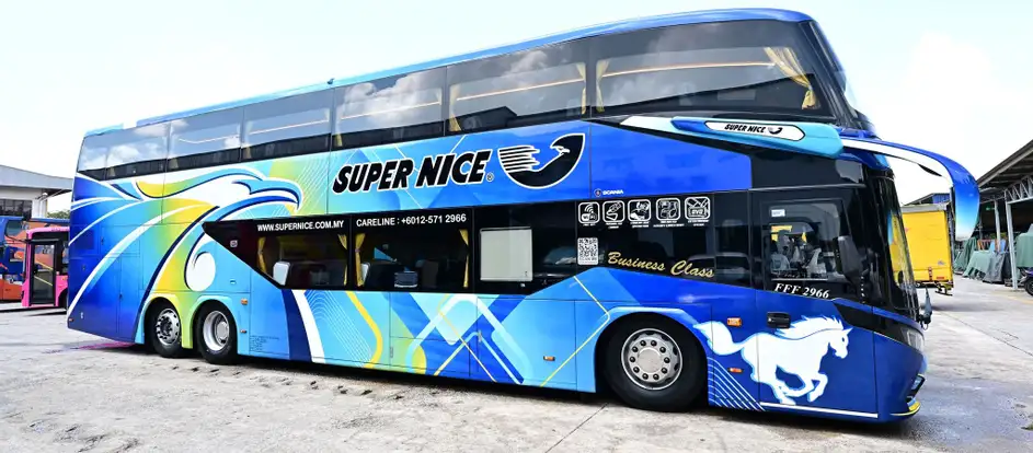 Super Nice Express 승객을 여행 목적지까지 운송