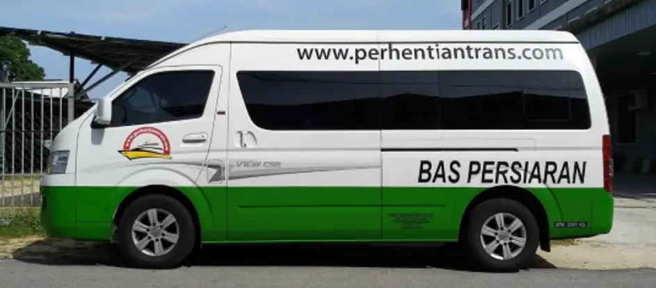 Perhentian Trans Holiday 승객을 여행 목적지까지 운송
