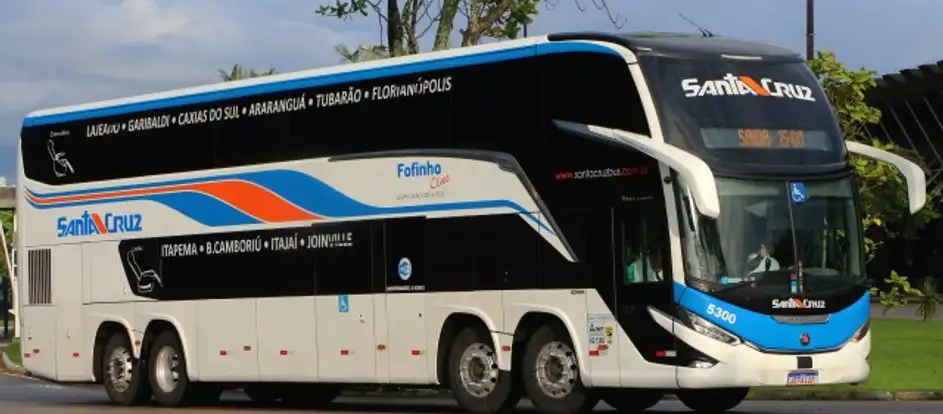 Uniao Santa Cruz passagiers naar hun reisbestemming brengen