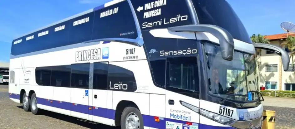 Princesa Do Norte passagiers naar hun reisbestemming brengen