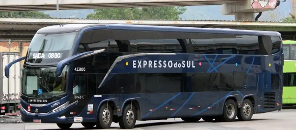 Expresso do Sul bringing passengers to their travel destination