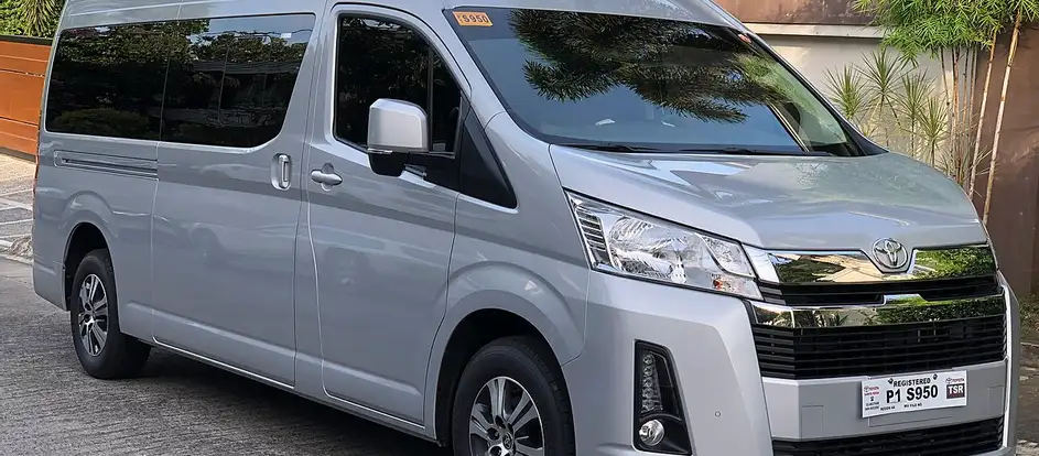 Right On Time llevar a los pasajeros a su destino de viaje