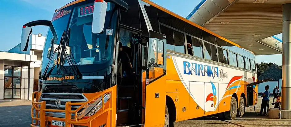 Baraka Classic 乗客を旅行先に連れて行く