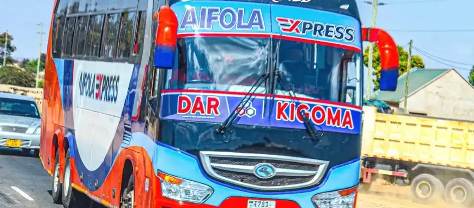 Aifola Express Fahrgäste werden an ihr Ziel gebracht