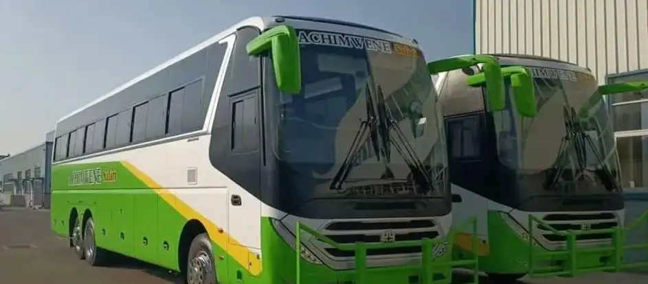 Achimwene Safari 将乘客送到其旅行目的地