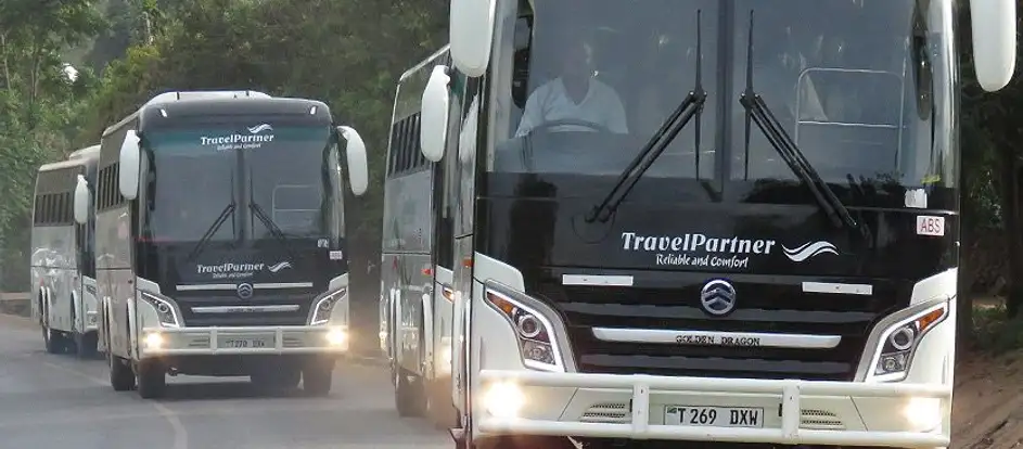 Travel Partner passagiers naar hun reisbestemming brengen