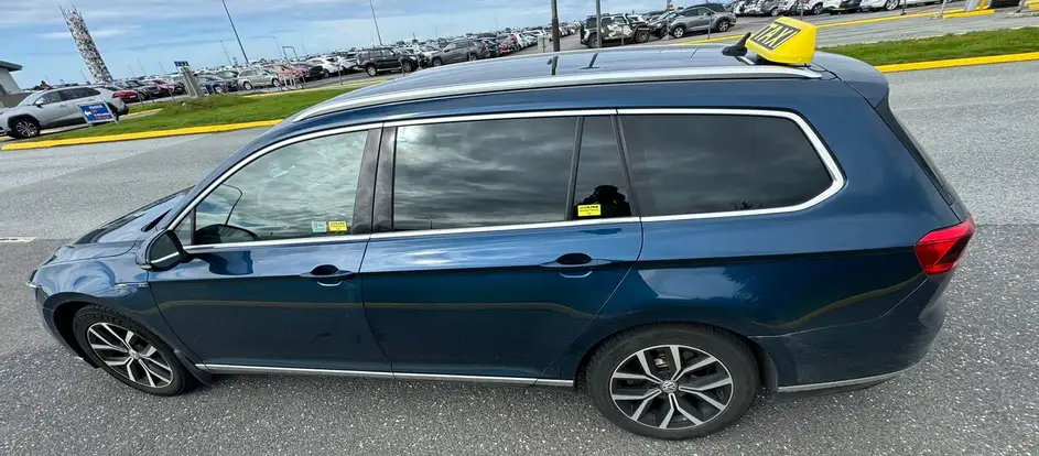 Ober Fahrgäste werden an ihr Ziel gebracht