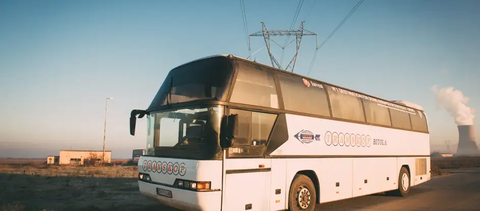 Transkop 乗客を旅行先に連れて行く