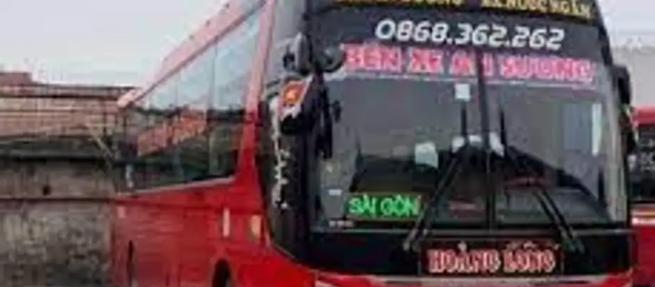 Hoang Long My Hanh 乗客を旅行先に連れて行く