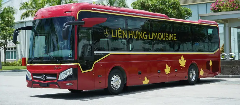 Lien Hung bringing passengers to their travel destination