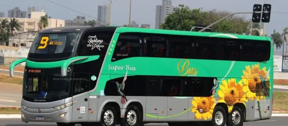 Bus Transportes bringing passengers to their travel destination