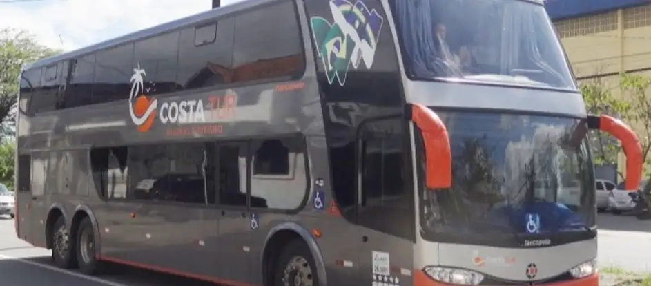 COSTA TUR bringing passengers to their travel destination