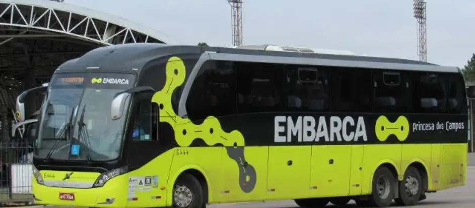 Embarca passagiers naar hun reisbestemming brengen