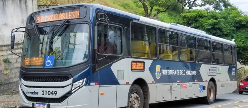 SM Transporte bringing passengers to their travel destination