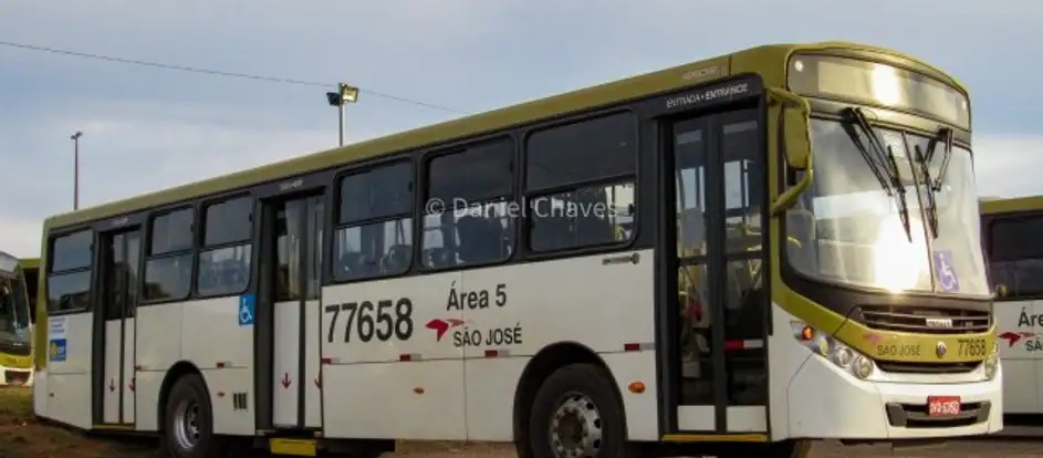 Expresso Sao Jose bringing passengers to their travel destination