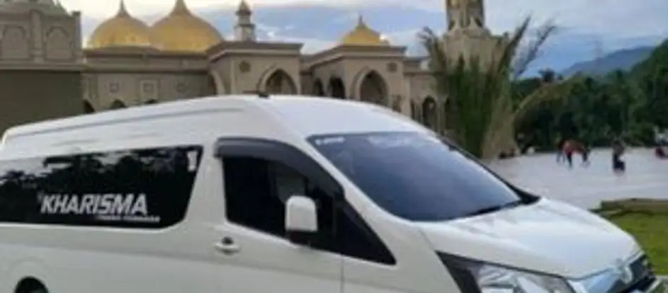 PT. Kharisma Trans Perkasa đưa hành khách tới điểm du lịch của mình