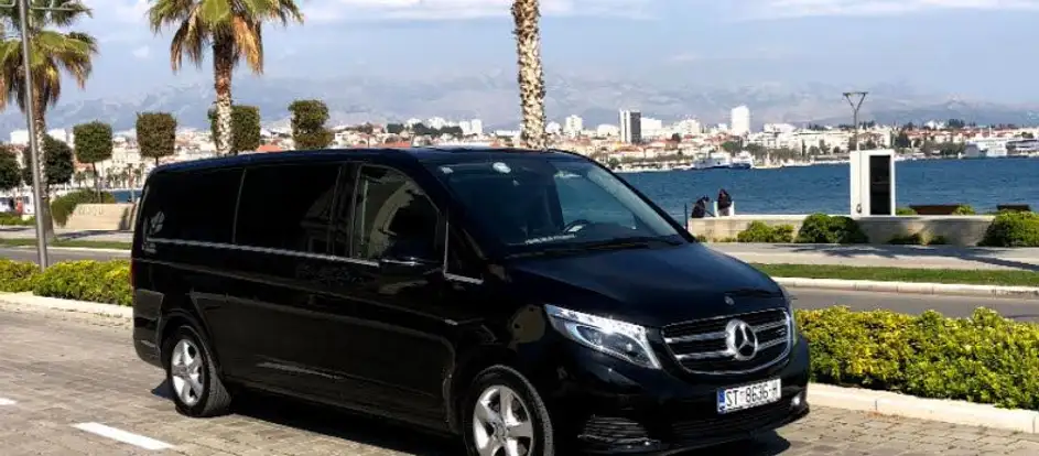 Private Experience Croatia đưa hành khách tới điểm du lịch của mình