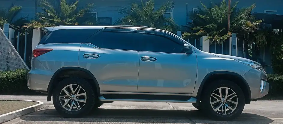 EasyRide Services 将乘客送到其旅行目的地