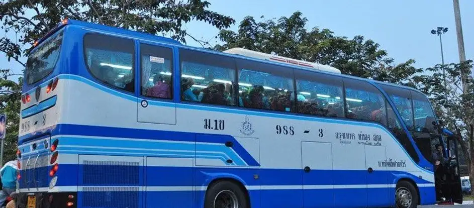 Sappaisal 乗客を旅行先に連れて行く