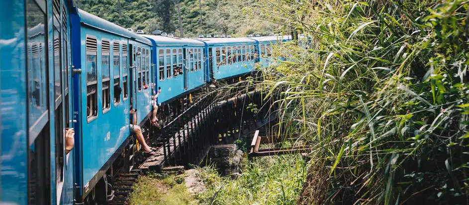 Lanka Tickets Hub bringing passengers to their travel destination
