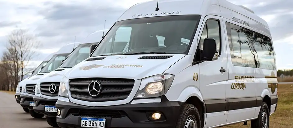 Transfer VIP Cordoba bringing passengers to their travel destination