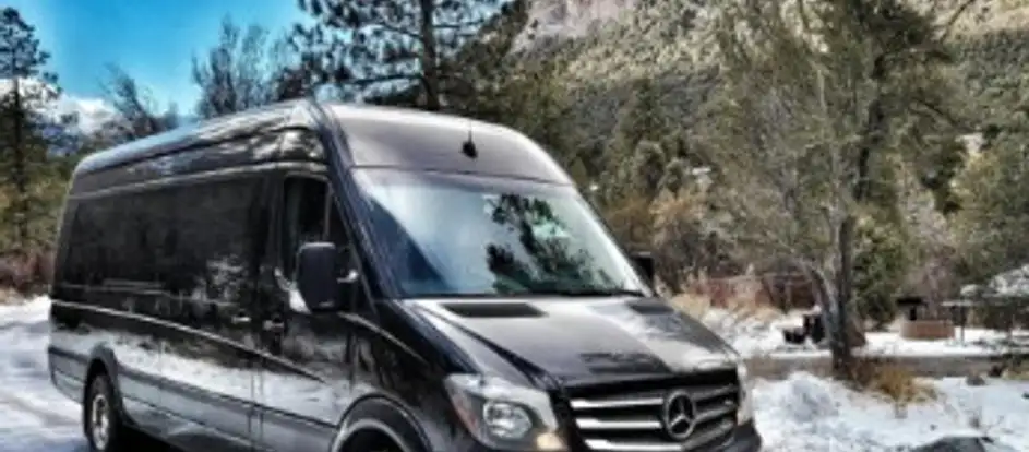 Bramer Tours đưa hành khách tới điểm du lịch của mình