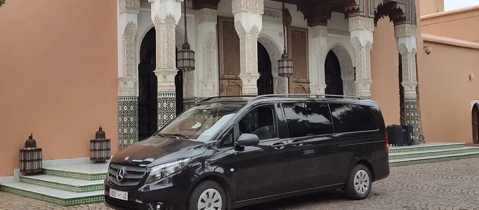 Morocco Meeting Tour Fahrgäste werden an ihr Ziel gebracht