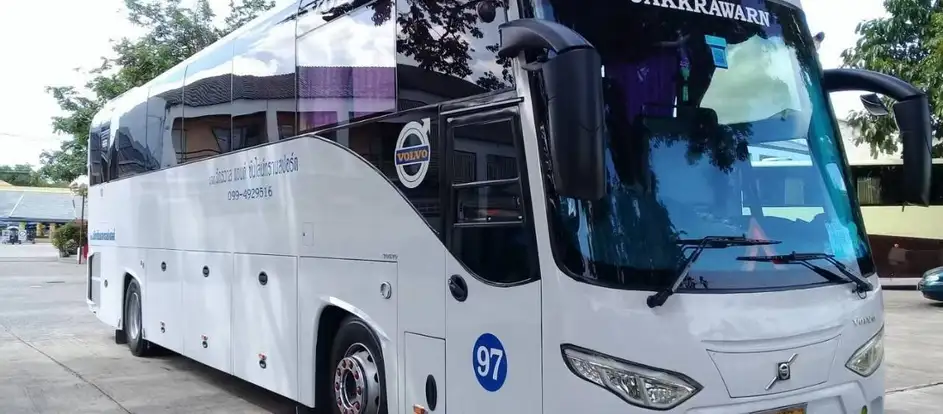 The Tiger 2022 levando passageiros ao seu destino de viagem