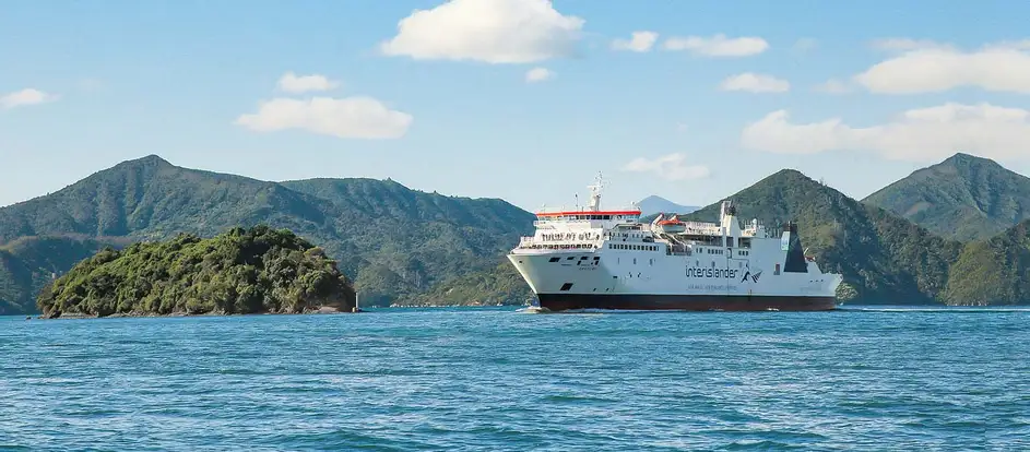 Interislander bringing passengers to their travel destination