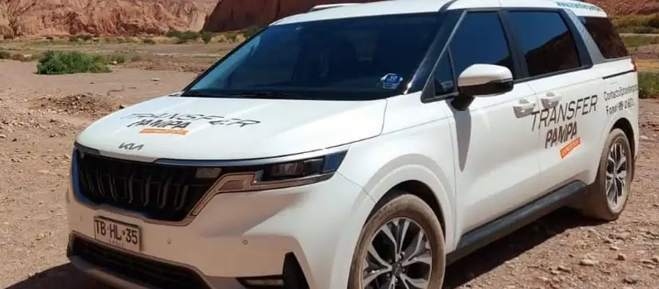 Polittan Chile bringing passengers to their travel destination