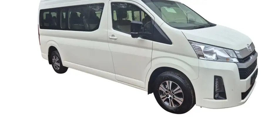 Black Pearl Tours bringing passengers to their travel destination