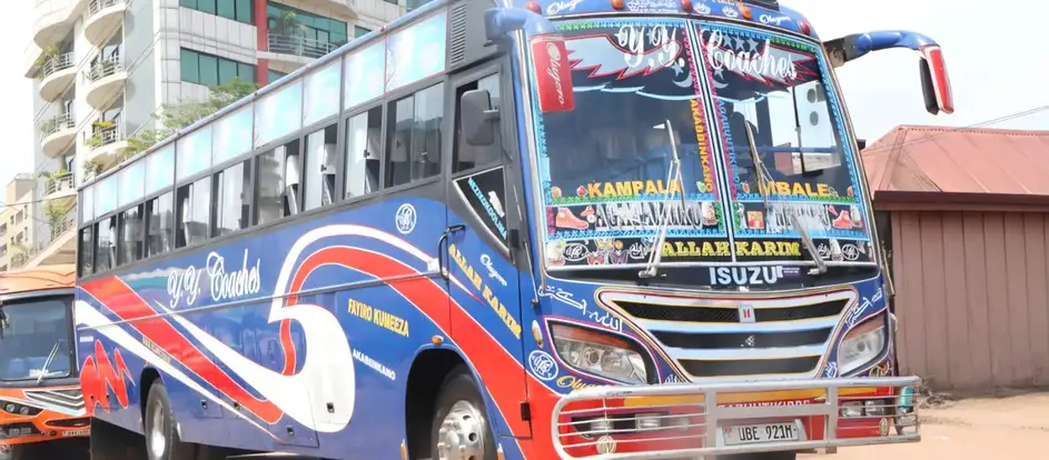 YY Coaches bringing passengers to their travel destination