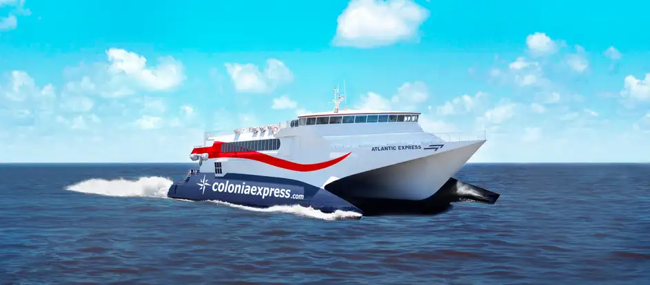 Colonia Express Ferry amener les passagers à leur destination
