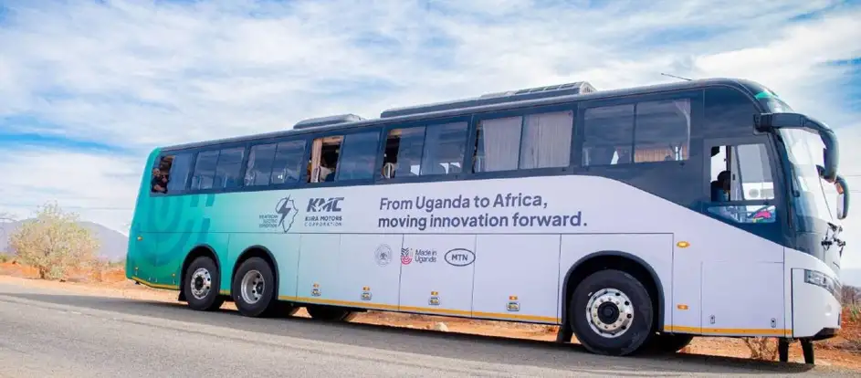 Iteka Bus bringing passengers to their travel destination