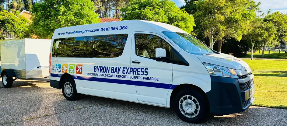 Byron Bay Express bringing passengers to their travel destination