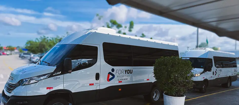 For You Receptivo bringing passengers to their travel destination