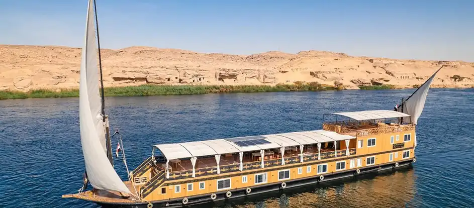 Luxor Boat Sailing bringing passengers to their travel destination
