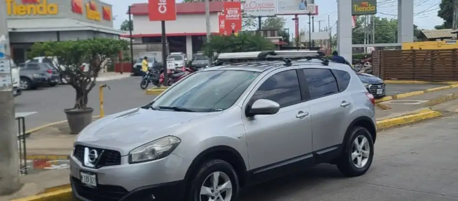 Transporte El Chino bringing passengers to their travel destination