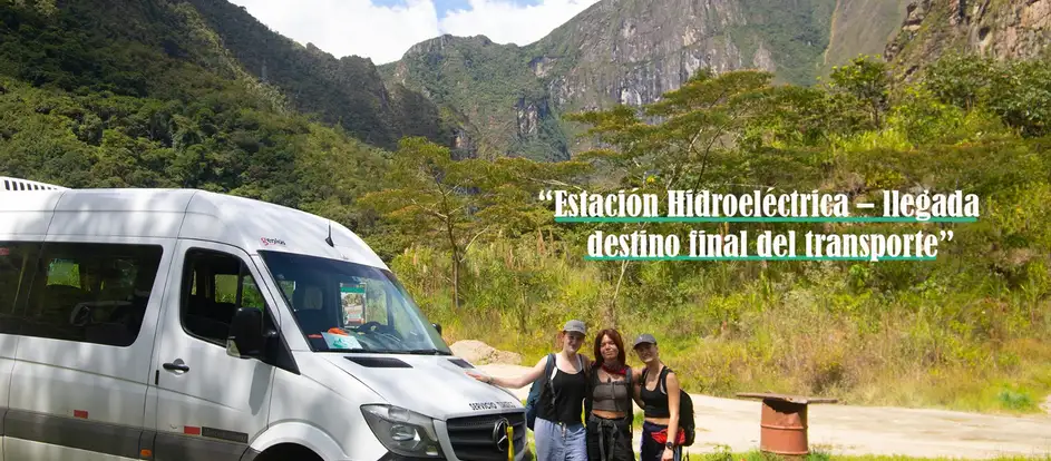 Machu Picchu Hop llevar a los pasajeros a su destino de viaje
